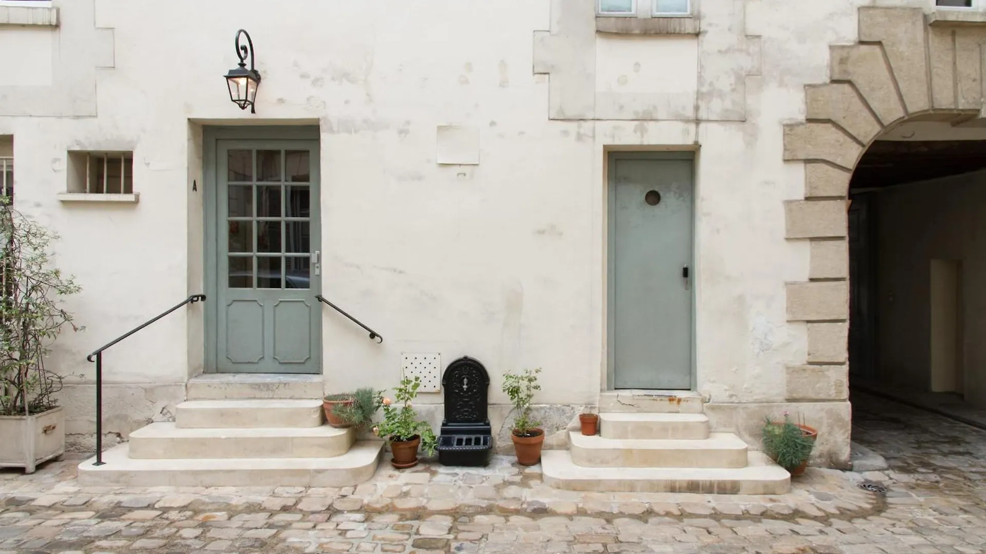 St Germain Des Pres - 2br - Cityapartmentstay Paris